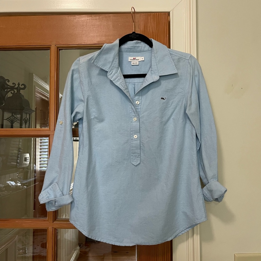 Vineyard Vines Half Button Down Blue Chambray Shi… - image 1